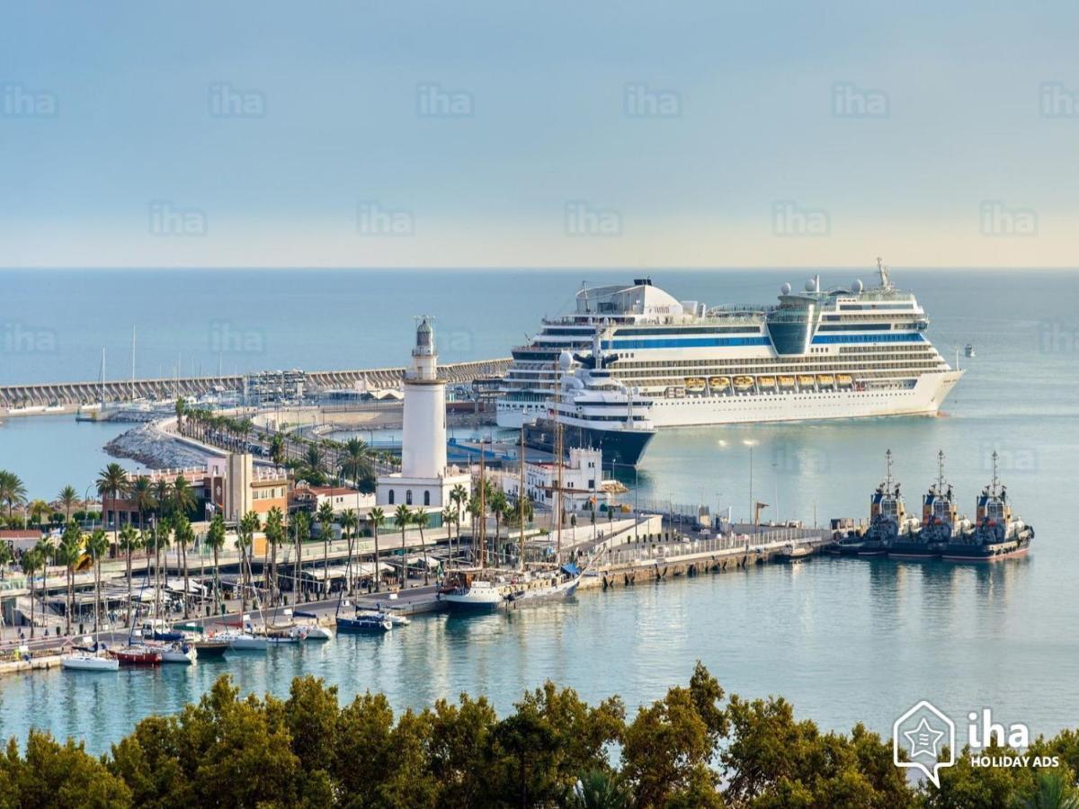 Apartamento Fabrynne Beach Malaga Exterior photo