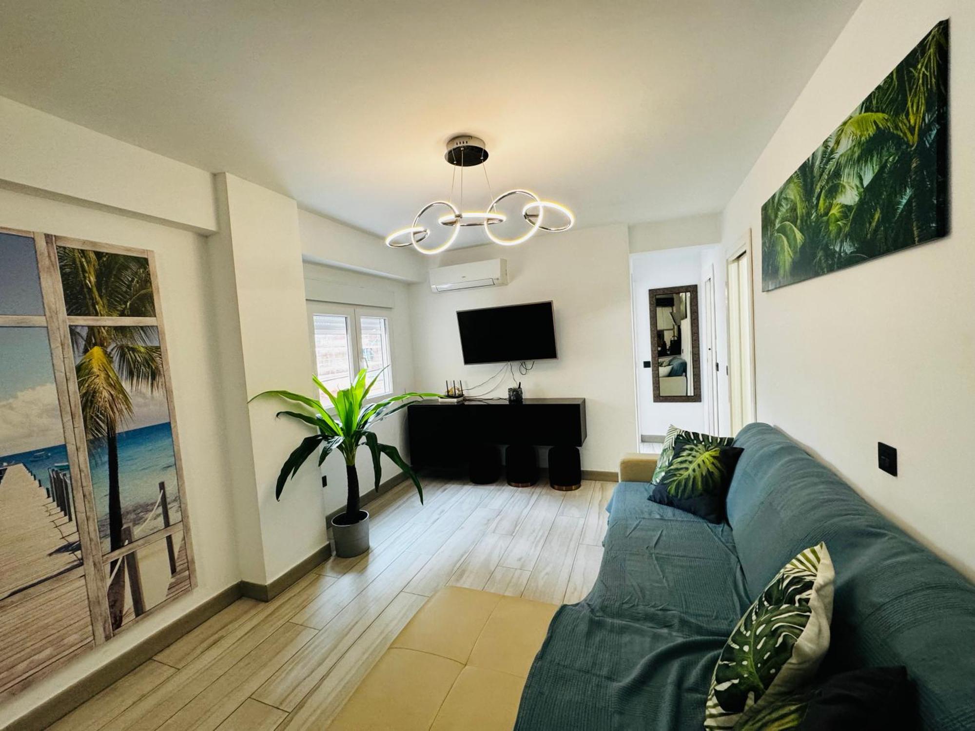 Apartamento Fabrynne Beach Malaga Exterior photo