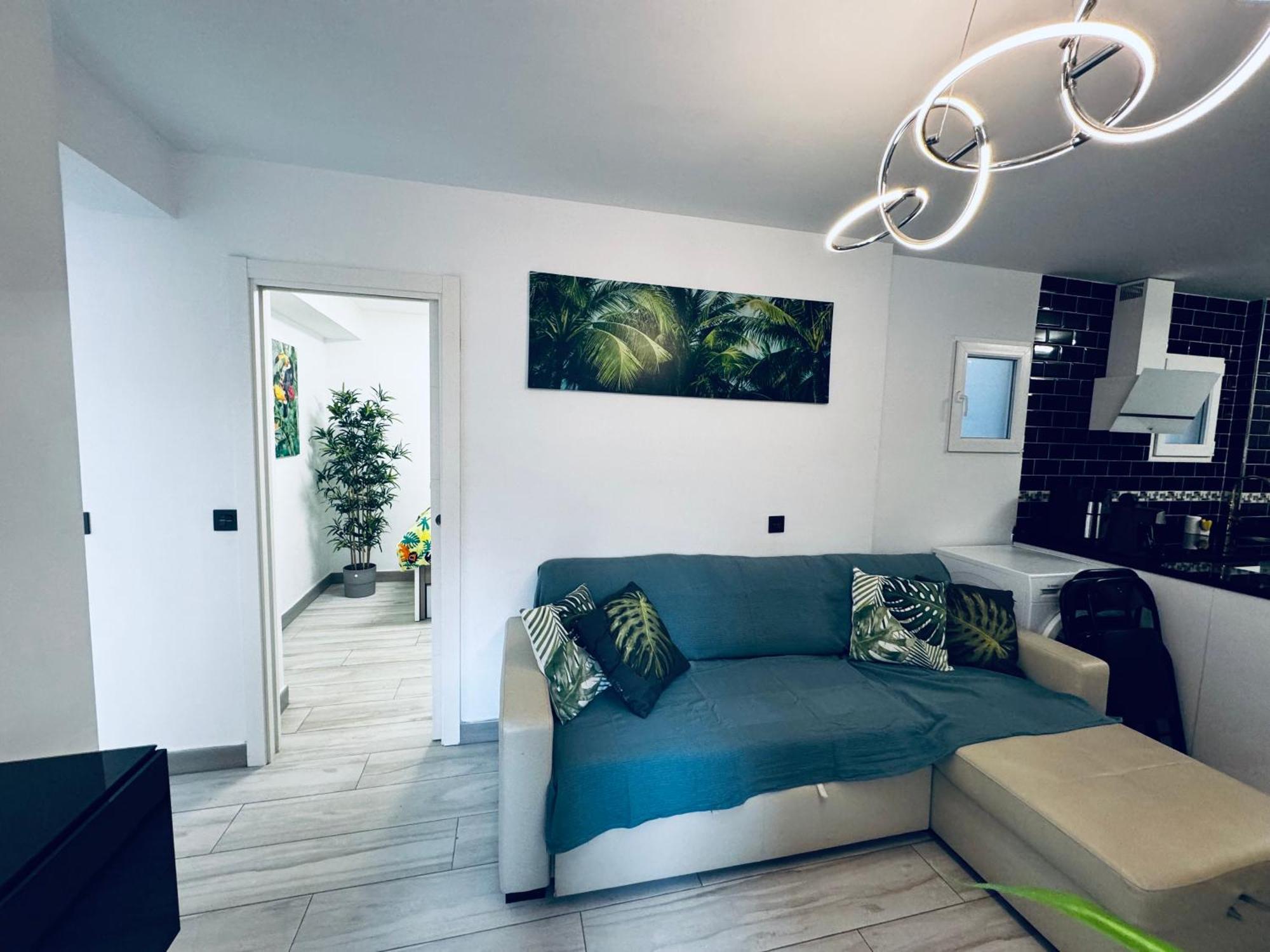 Apartamento Fabrynne Beach Malaga Exterior photo