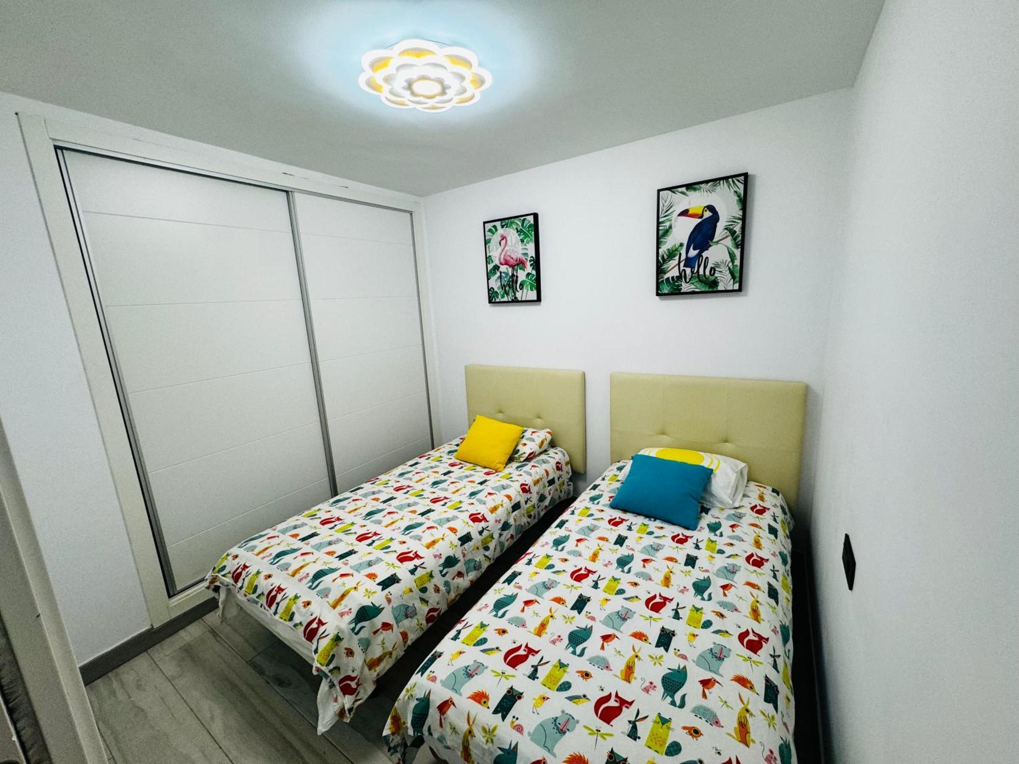 Apartamento Fabrynne Beach Malaga Exterior photo
