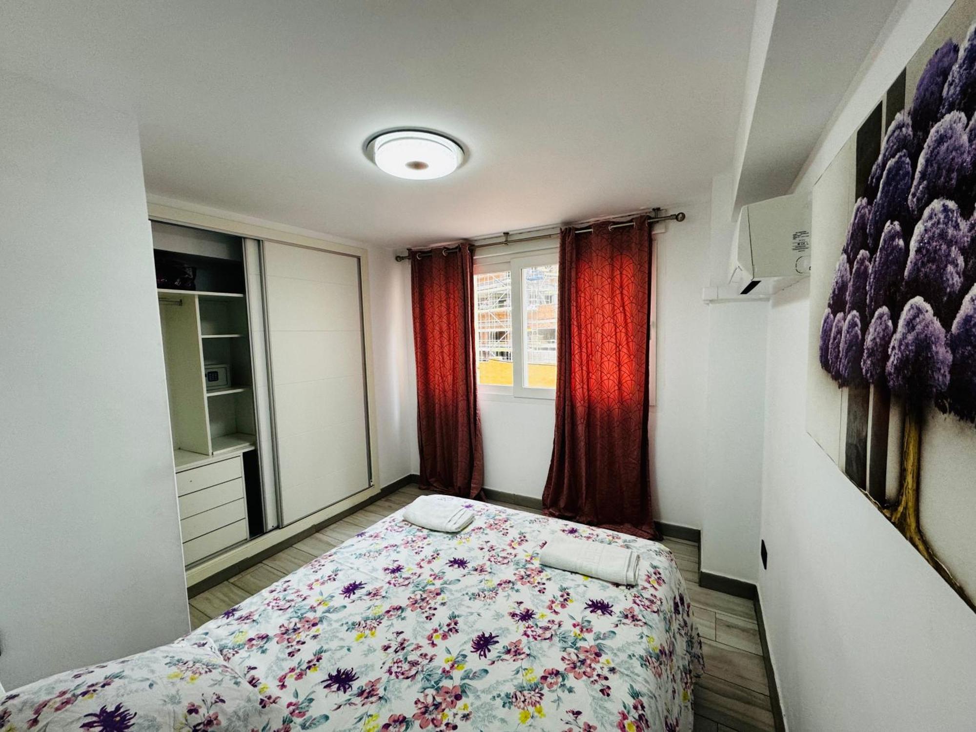 Apartamento Fabrynne Beach Malaga Exterior photo